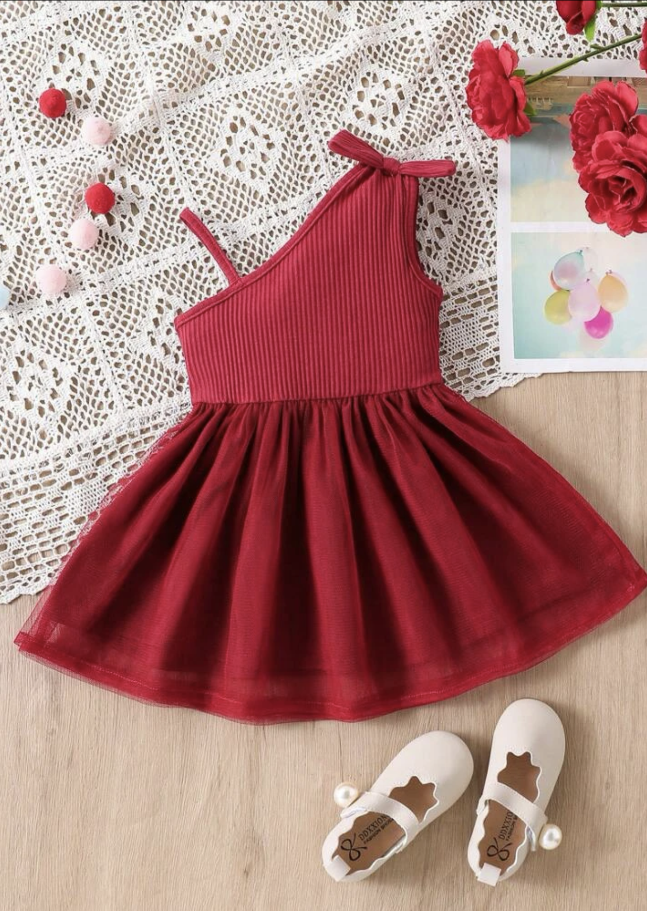 Vestido de cuello asimétrico de hombros con lazo de canalé y tul - Imagen 2
