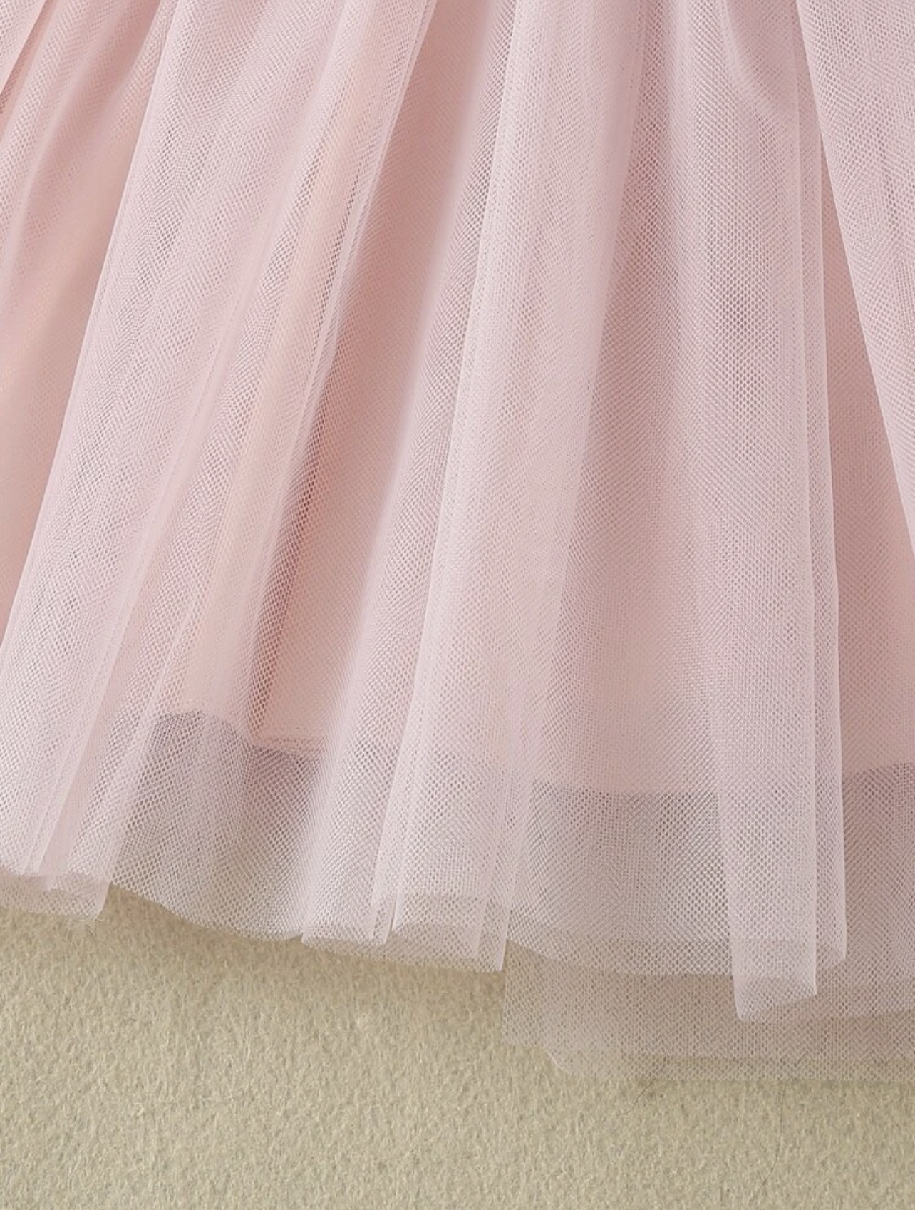 Vestido de malla con bordado floral ribete con fruncido - Imagen 6