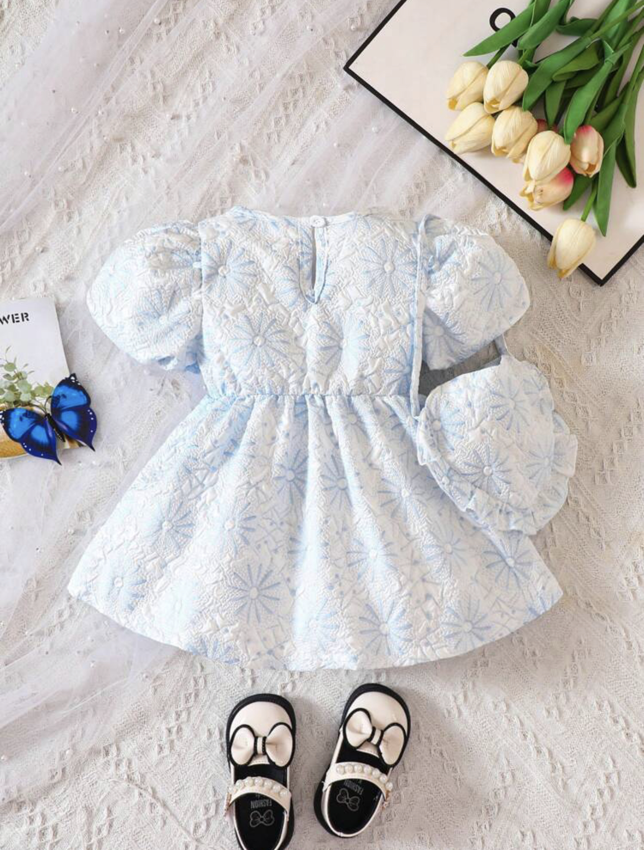 Bebé Vestido halter con estampado floral con diseño de aro O