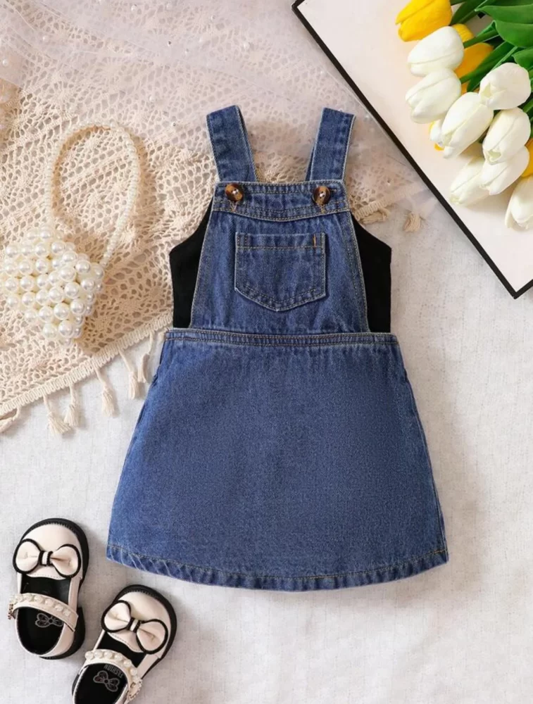 Vestido overol jean con top negro