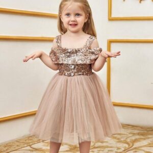 Vestido de fiesta champan con lentejuelas y tul