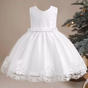 Vestido de fiesta blanco encaje con maxi-lazo