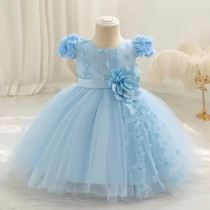 Vestido de Princesa celeste con flores elegante y mariposas 3D
