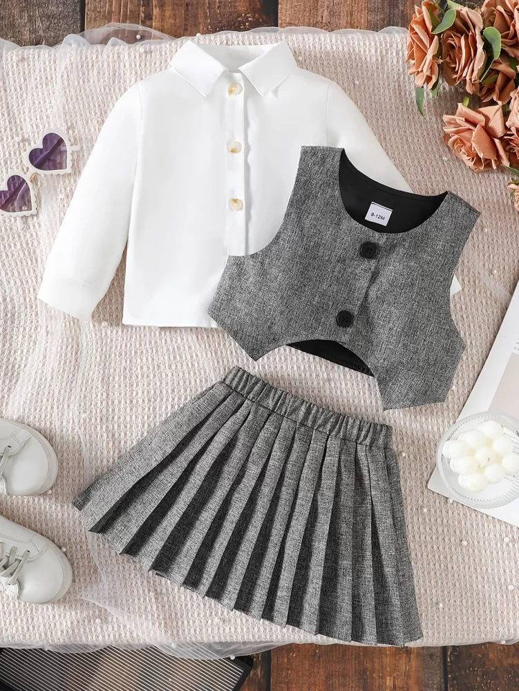 Conjunto de 3 piezas gris estilo preppy - blusa, chaleco y falda plisada