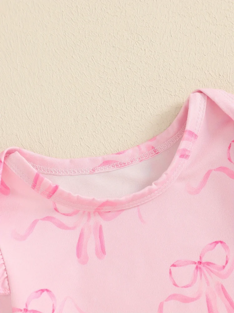 Body rosado con vestido pana con estampado zapatos bailarina