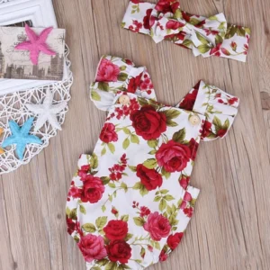 Romper de rosas rojas y hojas verdes con cintillo
