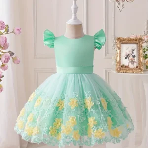 Vestido fiesta verde menta con tul y bordados florales