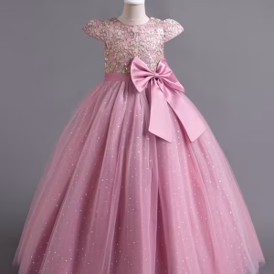 Vestido palo de rosa con tul y bordado floral dorado parte superior