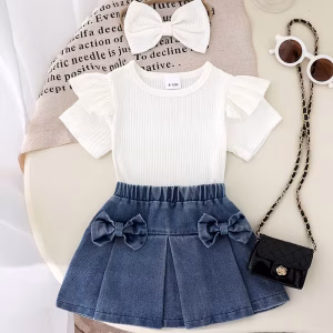 Conjunto blusa blanca falda de mezclilla y cintillo