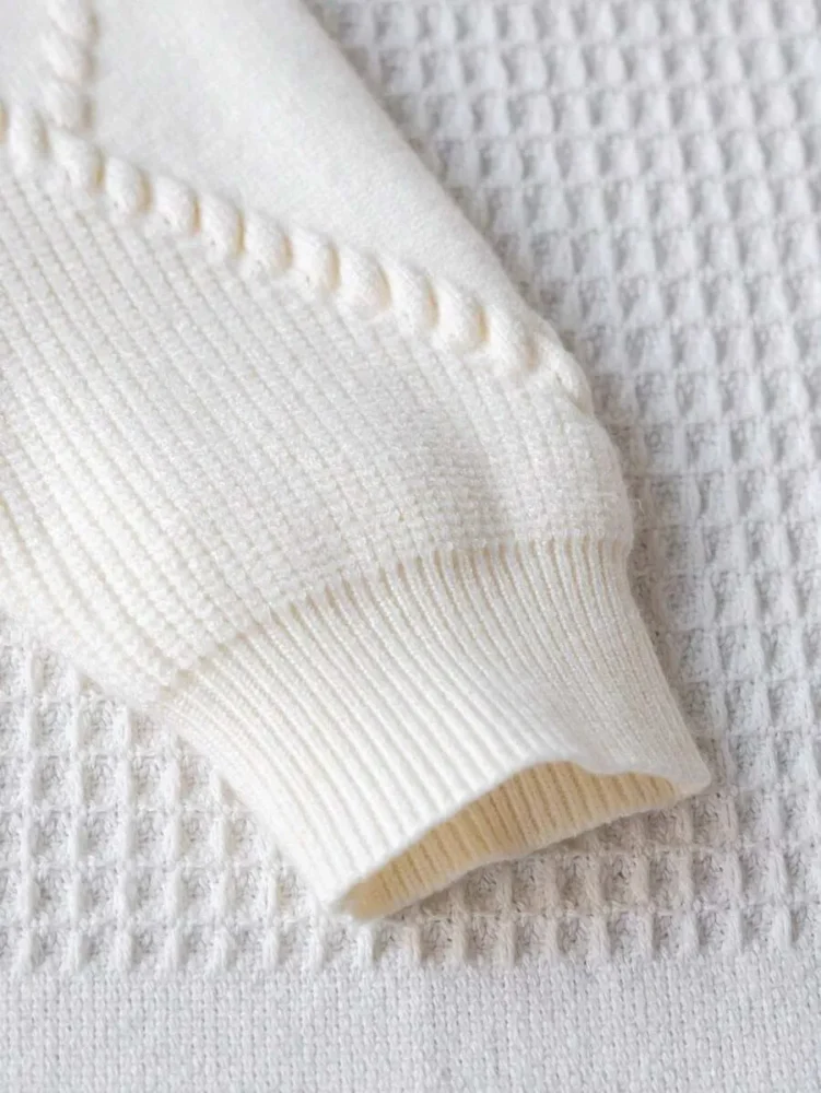 Conjunto de puntos suéter y falda plisada suave cómodo para el invierno