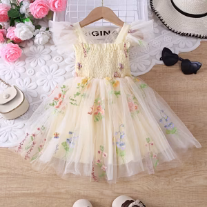 Vestido de malla albaricoque con malla bordada vintage con alas 3D