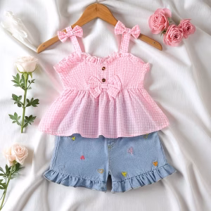 Conjunto 2 piezas blusa rosa y short bordado