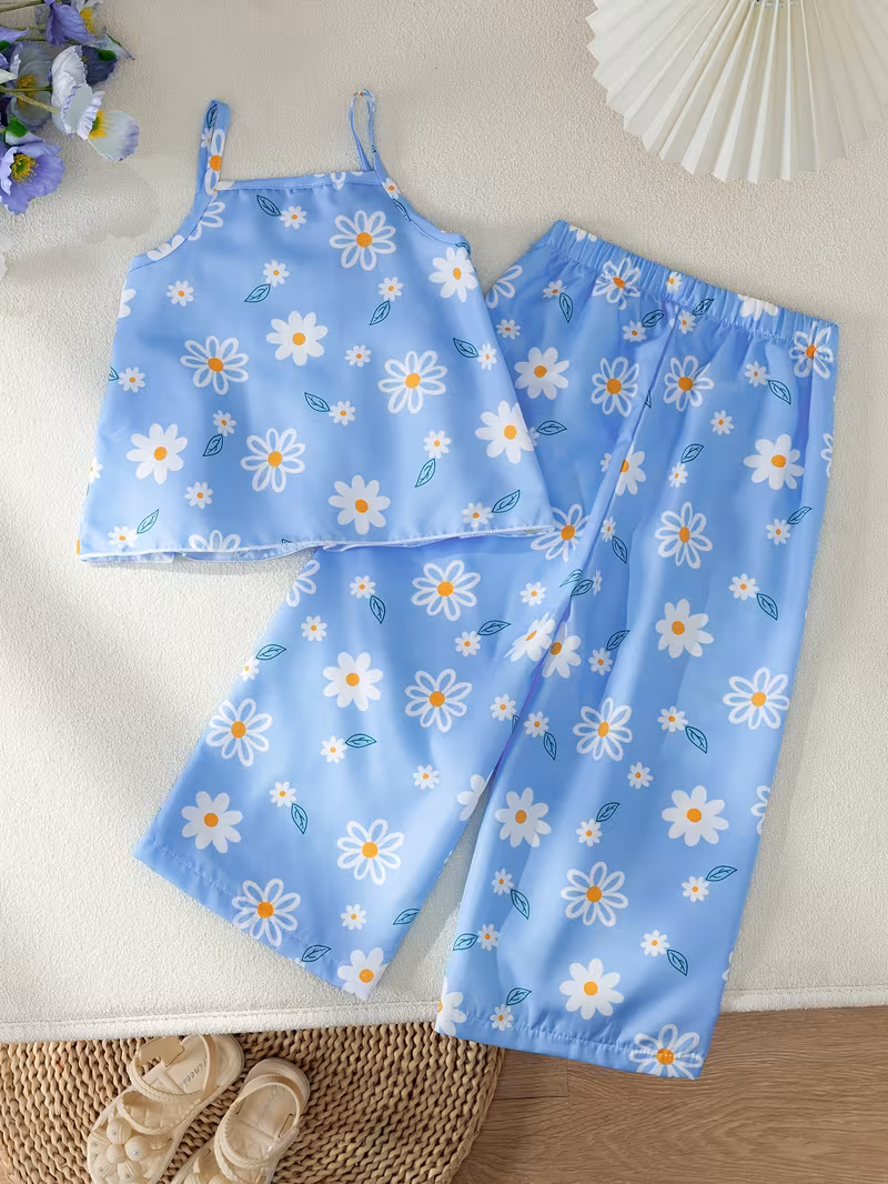 Top camisola con goma elástica y pantalón recto estampado margaritas