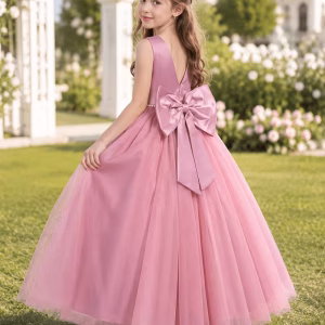 Vestido rosa vieja largo con malla y lazo posterior grande