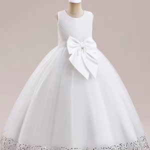 Vestido largo blanco con tul y lentejuelas